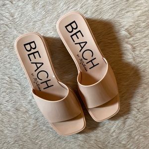 Beach by Matisse sandals